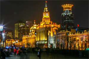 The most fashionable bar in night Shanghai creates __ night!